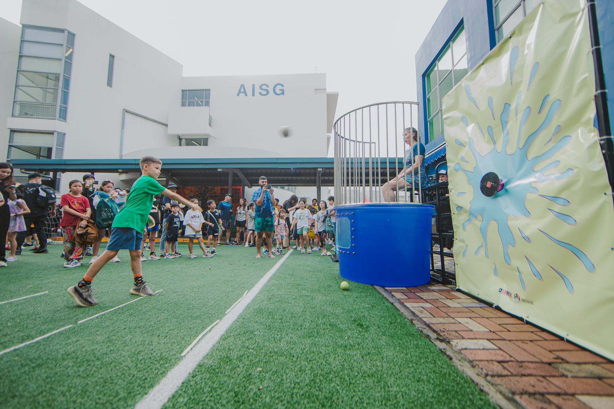 aisg family fun day dunk tank