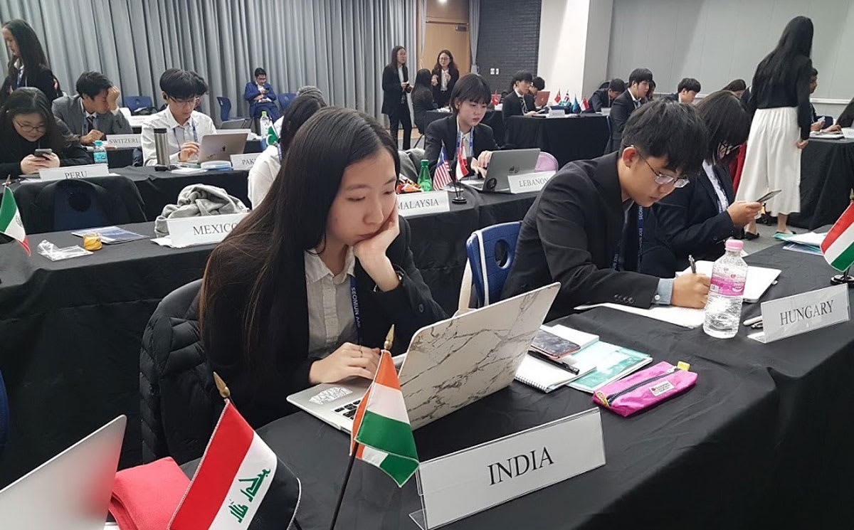 picture of Miku Makina representing India at the Global Issues Network