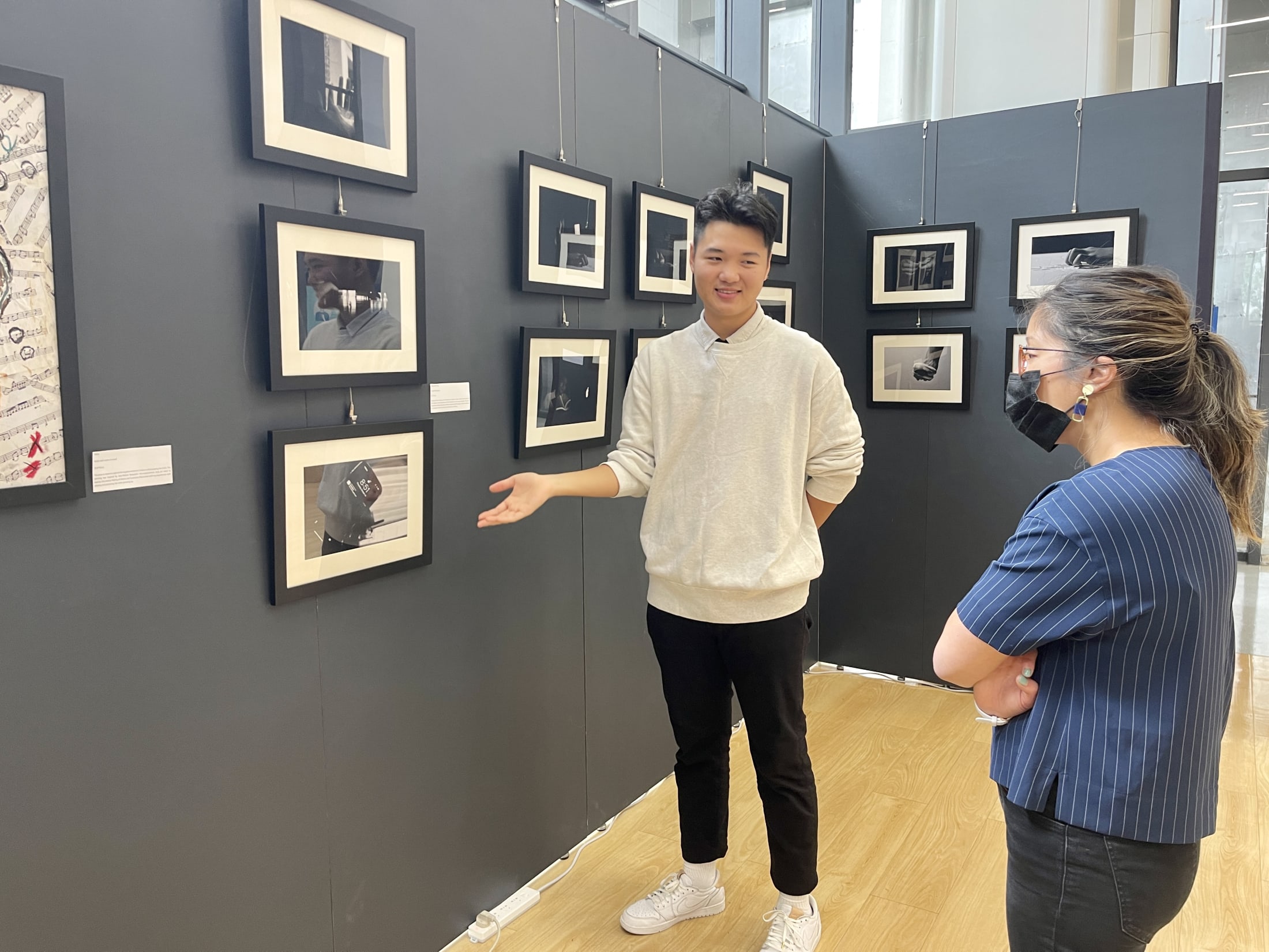 AISG IB Visual Art senior artist presenting his art