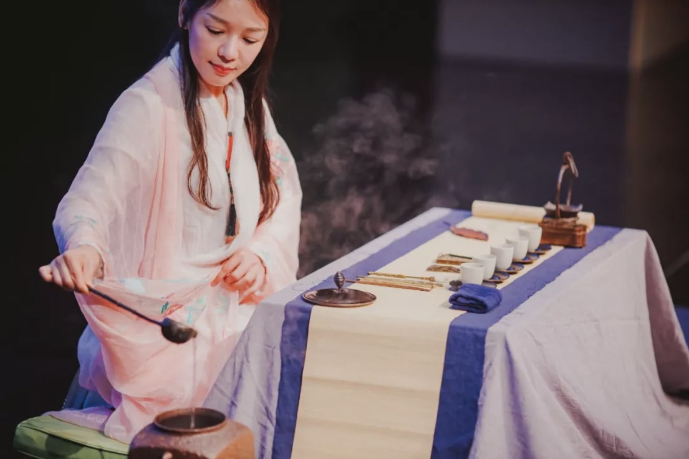 Chinese Tea Ceremony at AISG in Guangzhou China