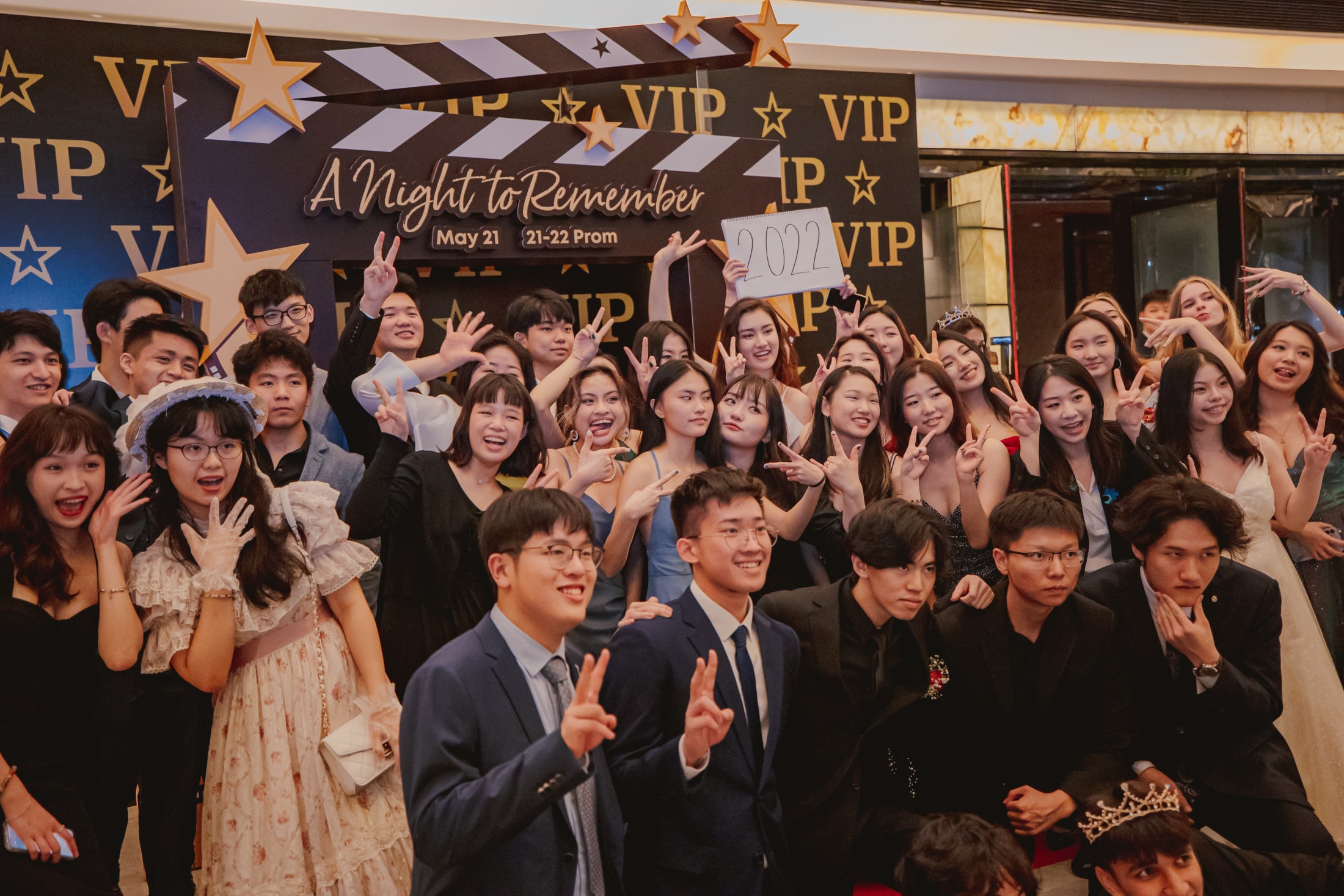 AISG Seniors at their prom